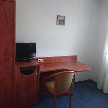 Landgasthaus Libelle Hotel Rochau Bagian luar foto